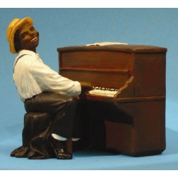 Pianist 3301