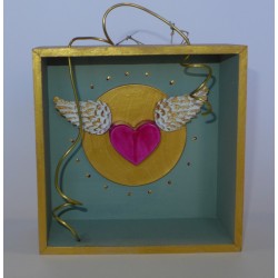 "Η Φτερωτή Καρδιά" (15χ15χ7) εκ.